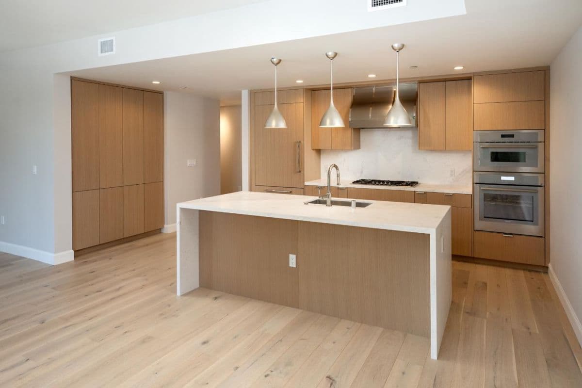 450 First Street #208 - Photo 4