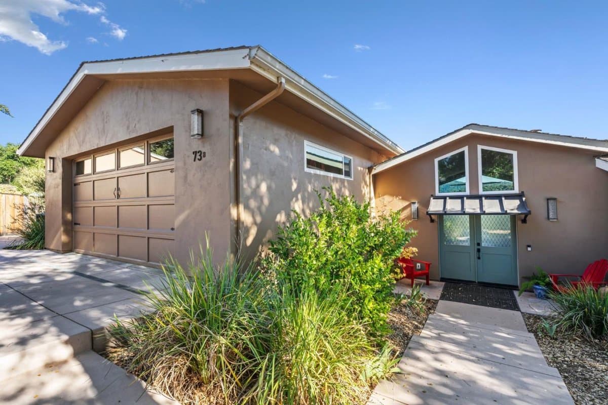 73 Poppy Road #B - Photo 2