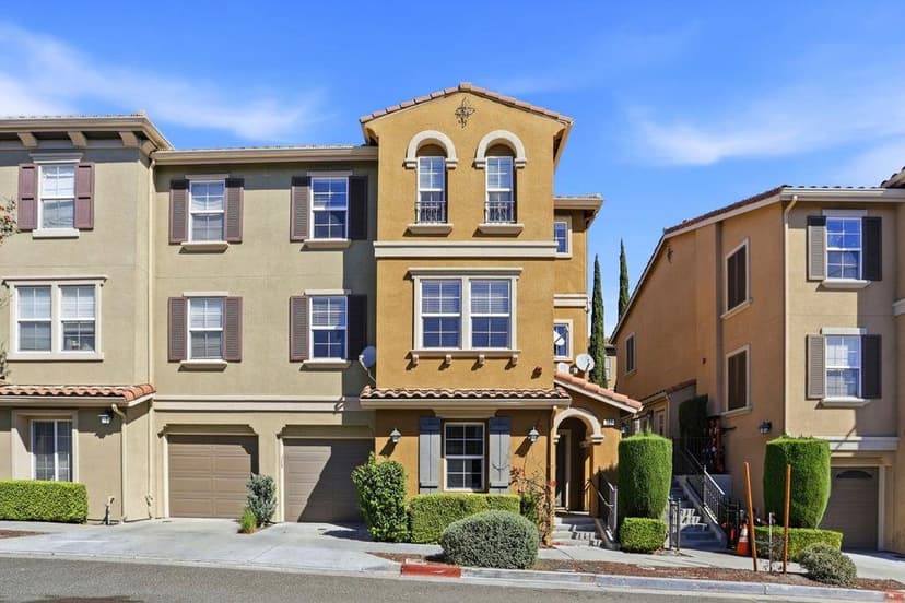 367 Marble Arch Avenue - Photo 1 of 8