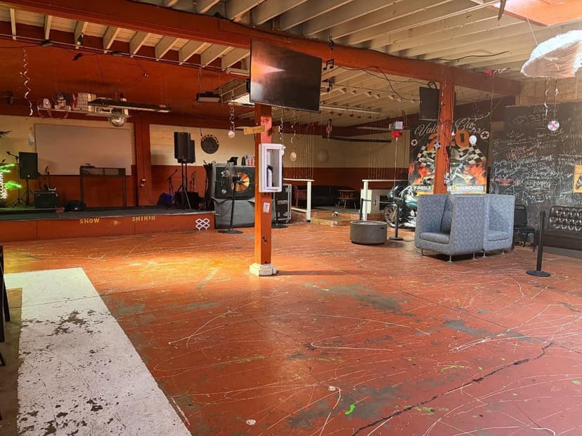 712 Ohio Street - Photo 1 of 6