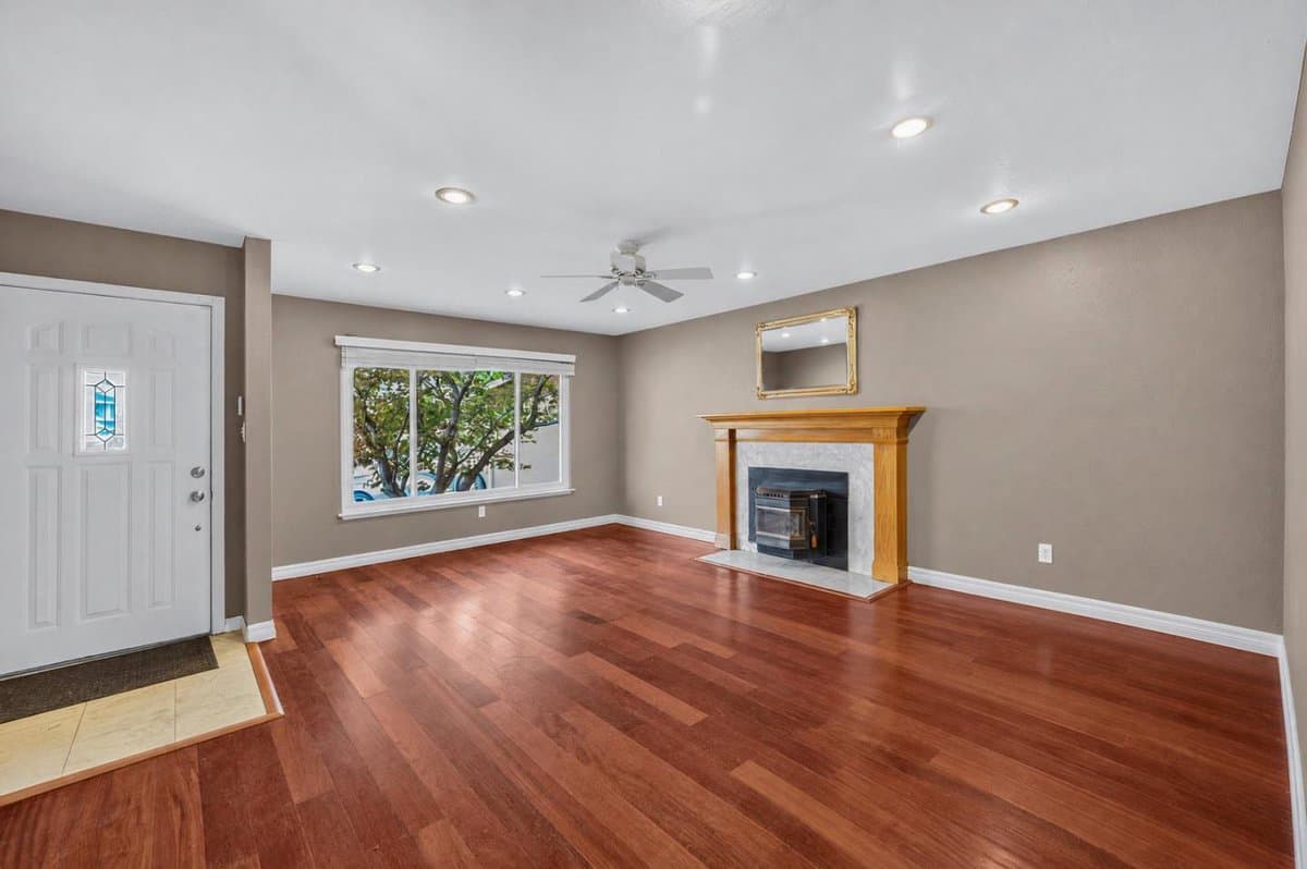 1659 Hood Court - Photo 4