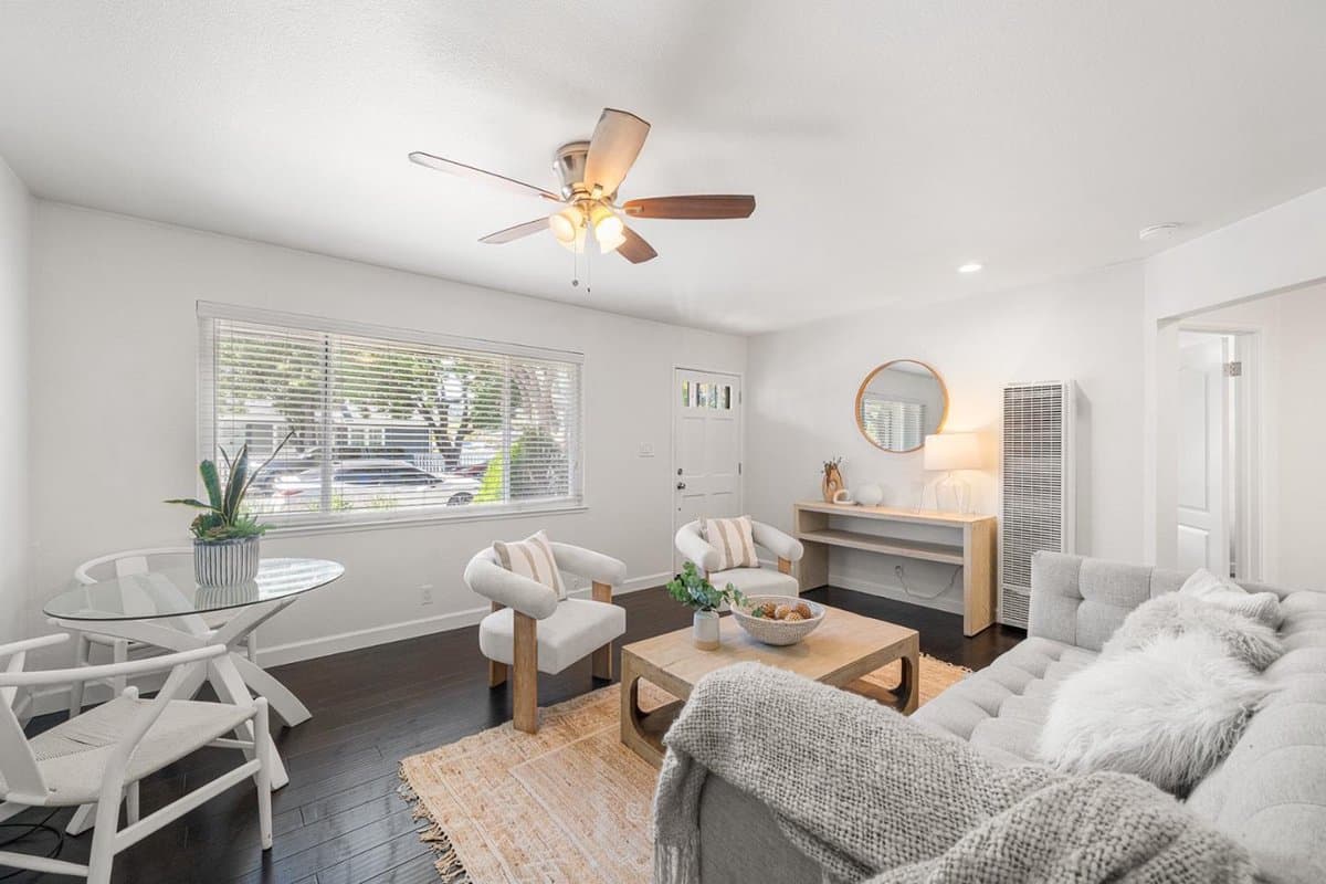1105 1109 Junipero Avenue - Photo 4