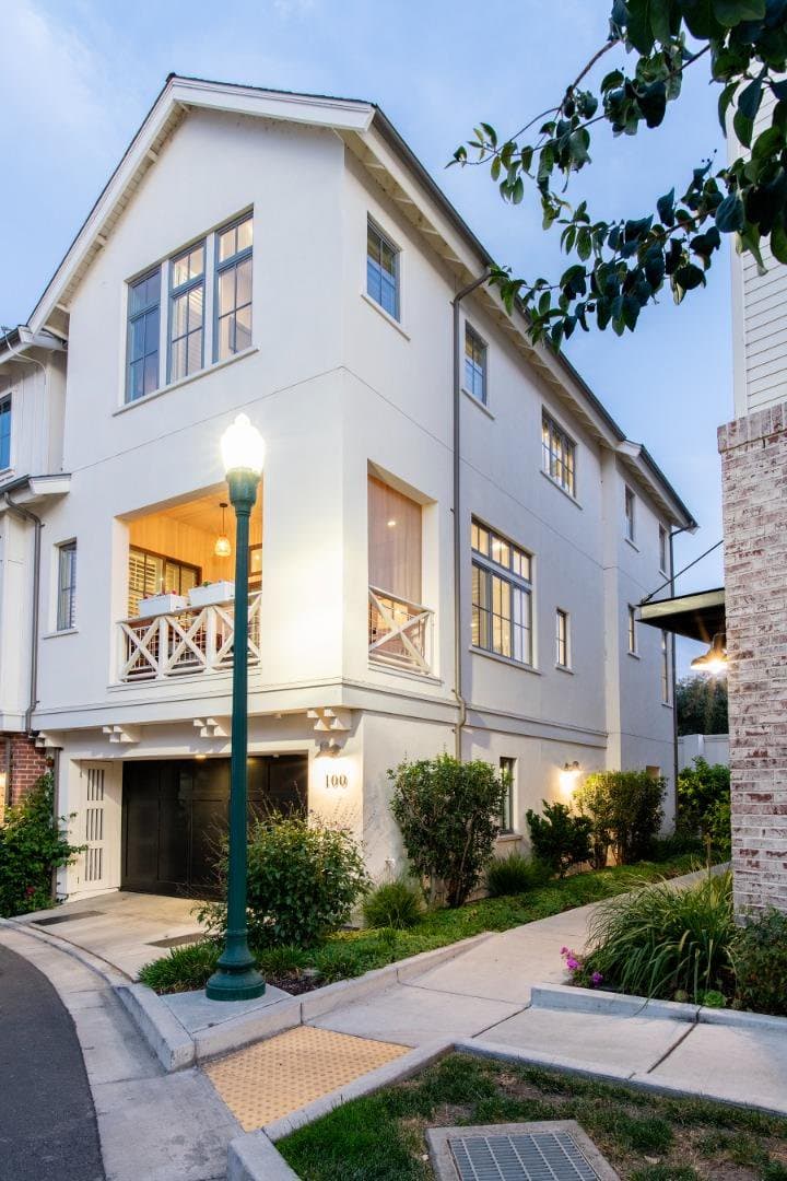 100 Lottie Lane - Photo 1 of 8