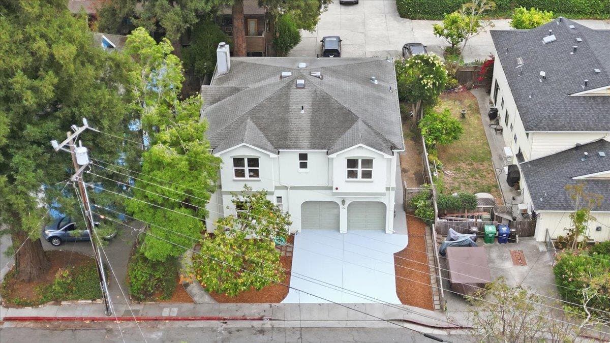 154 Towne Terrace - Photo 2