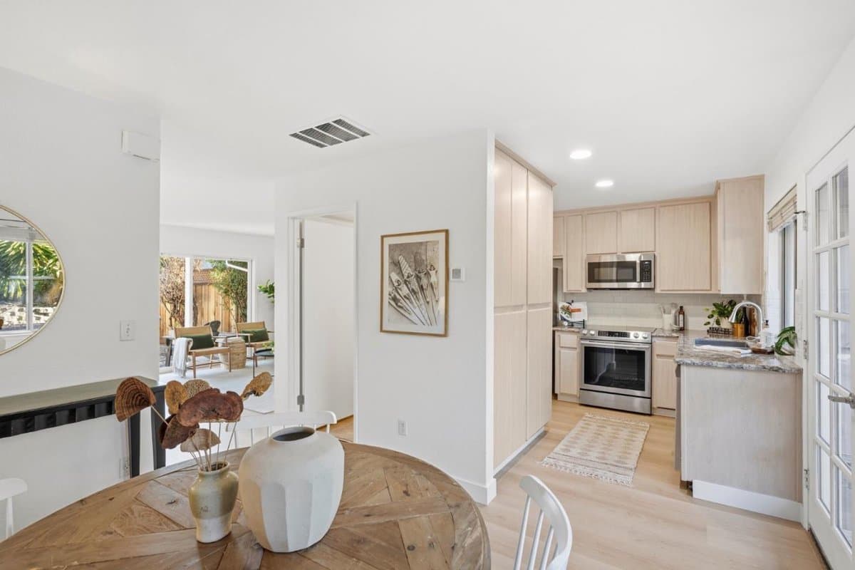 416 Sailfish Drive - Photo 3