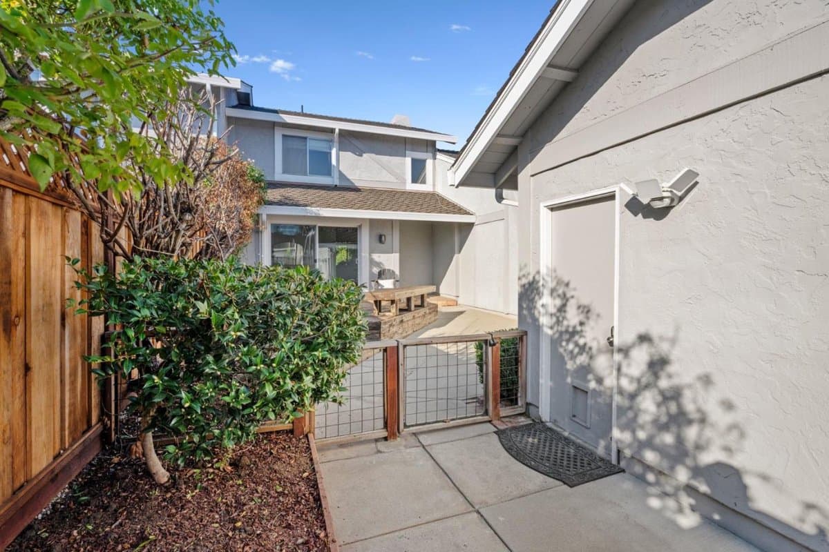 416 Sailfish Drive - Photo 4