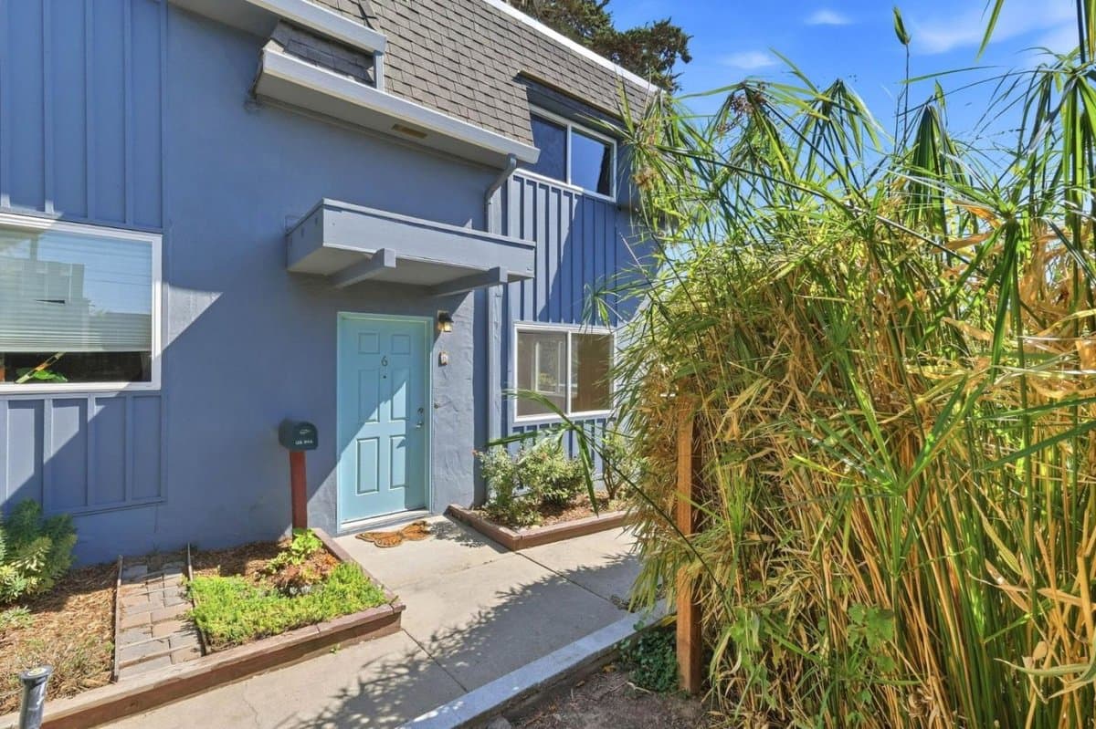 7555 Sunset Way #6 - Photo 1