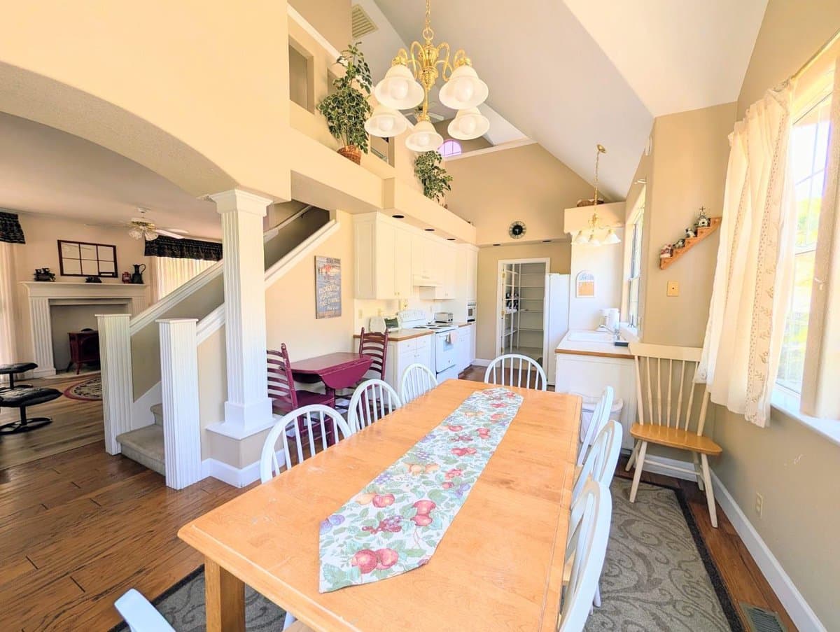 12021 Valenta Way - Photo 2