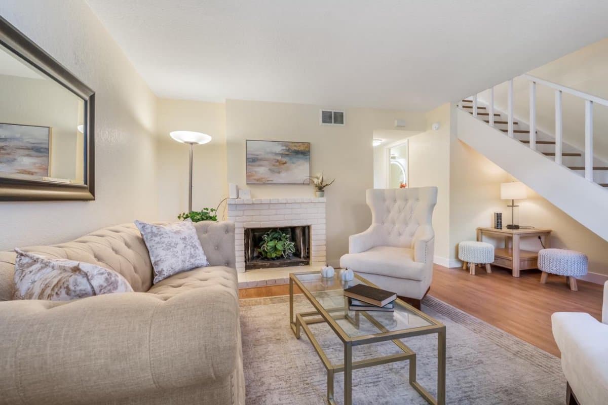 656 Foster Court #2 - Photo 5