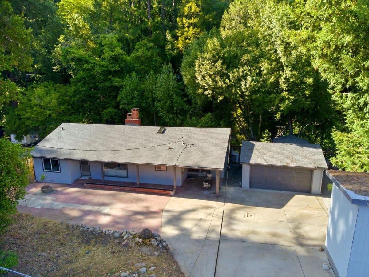 12 Haven Lane - Photo 2