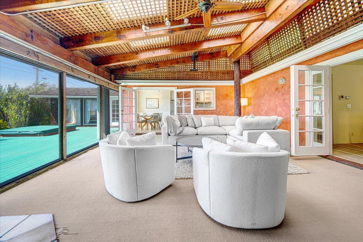113 Laguna Place - Photo 4