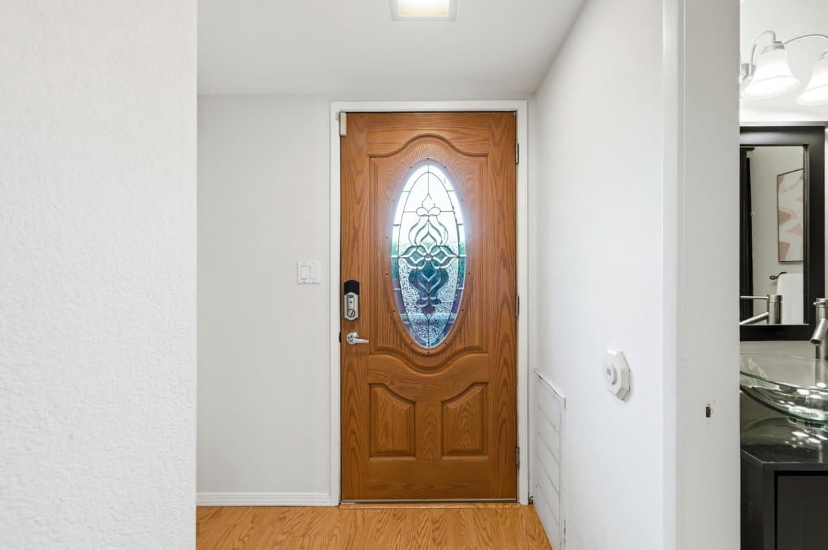 114 Granada Drive - Photo 4