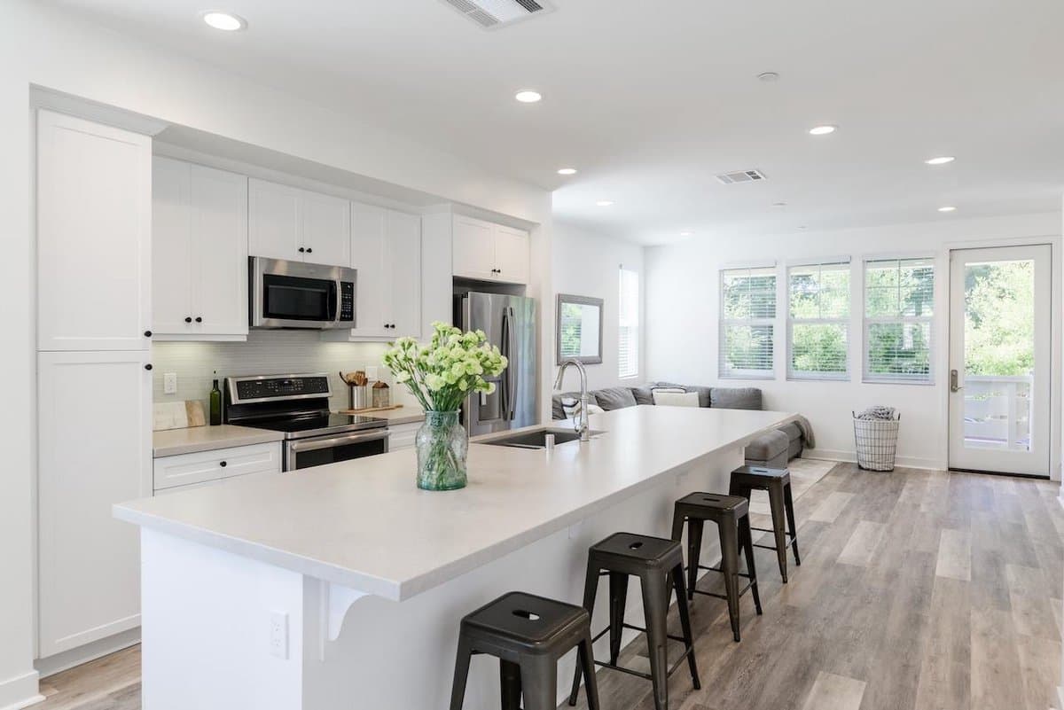 304 Ginger Lane - Photo 1