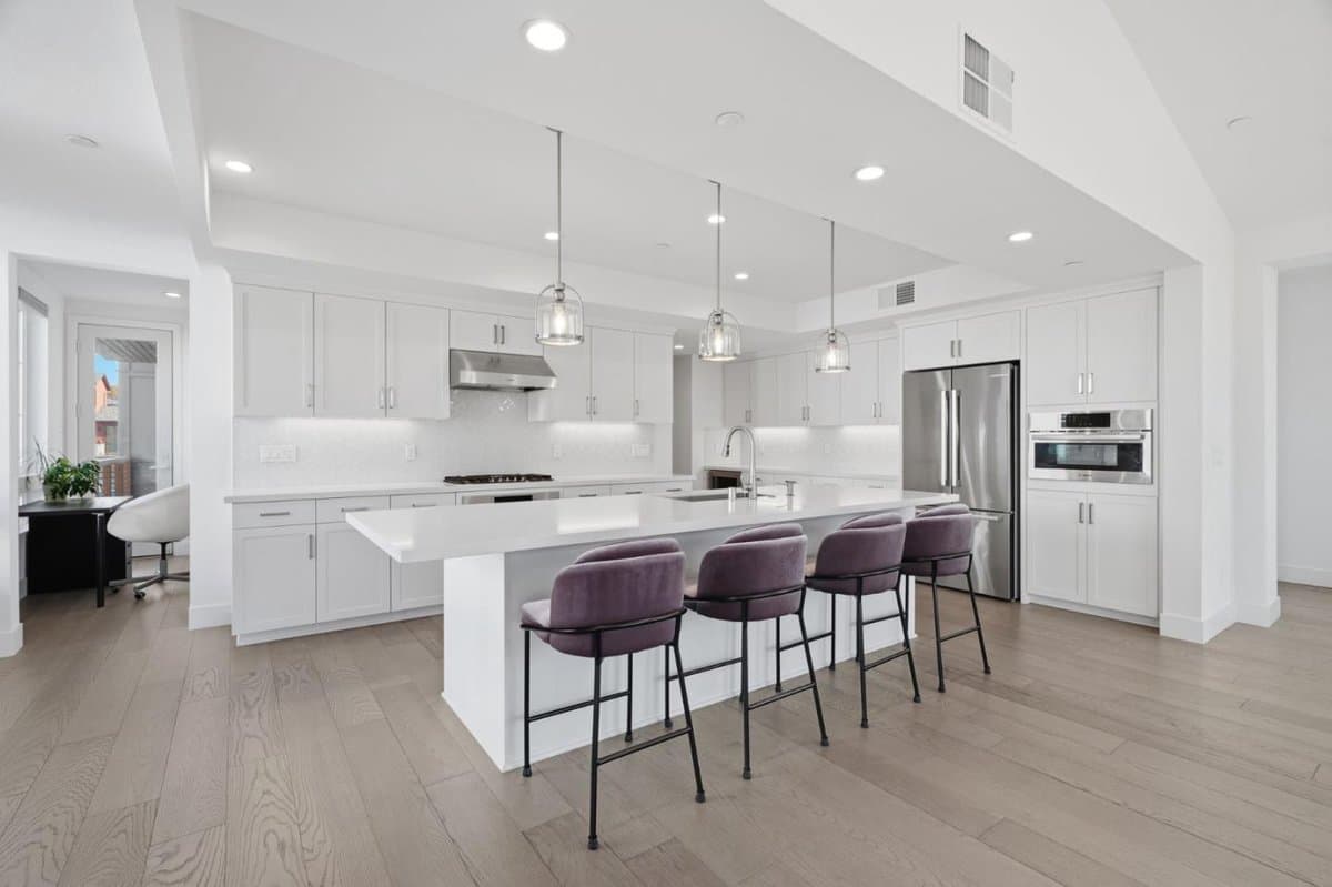 13102 Sepulveda - Photo 2