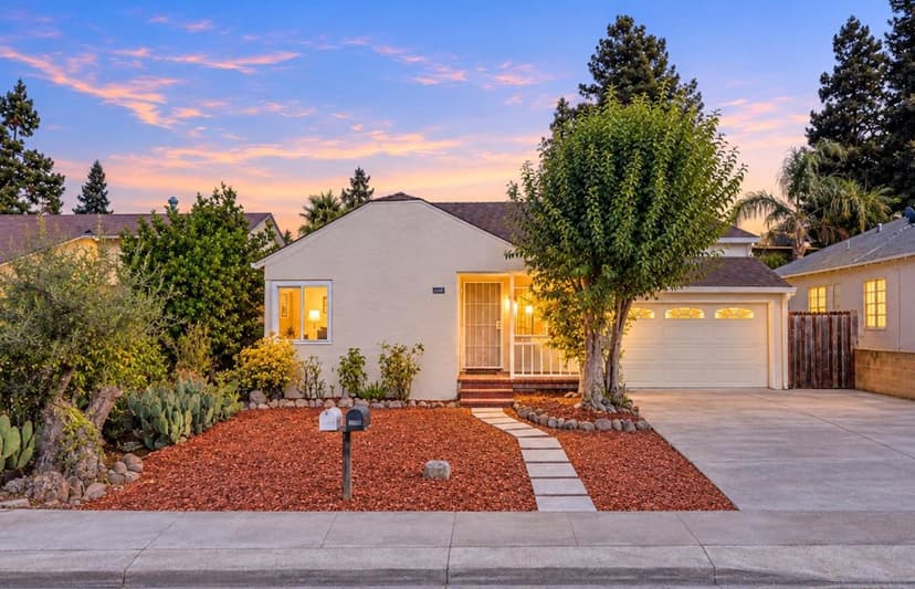 21692 Westfield Ave - Photo 1 of 8