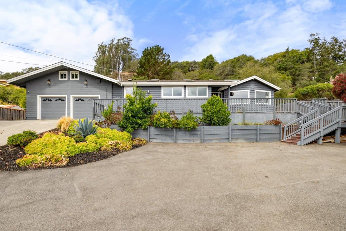 4065 Cornwell Road - Photo 1