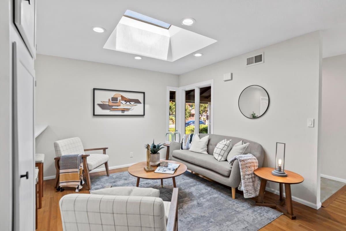 758 Holbrook Place - Photo 5