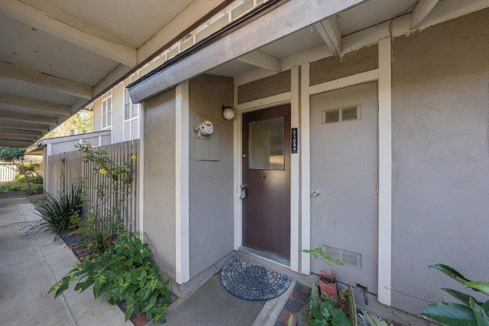 21084 Red Fir Court - Photo 2