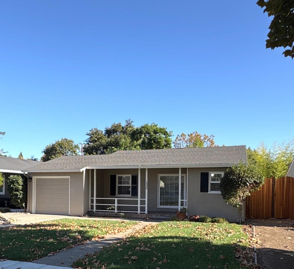 1490 Maxine - Photo 1