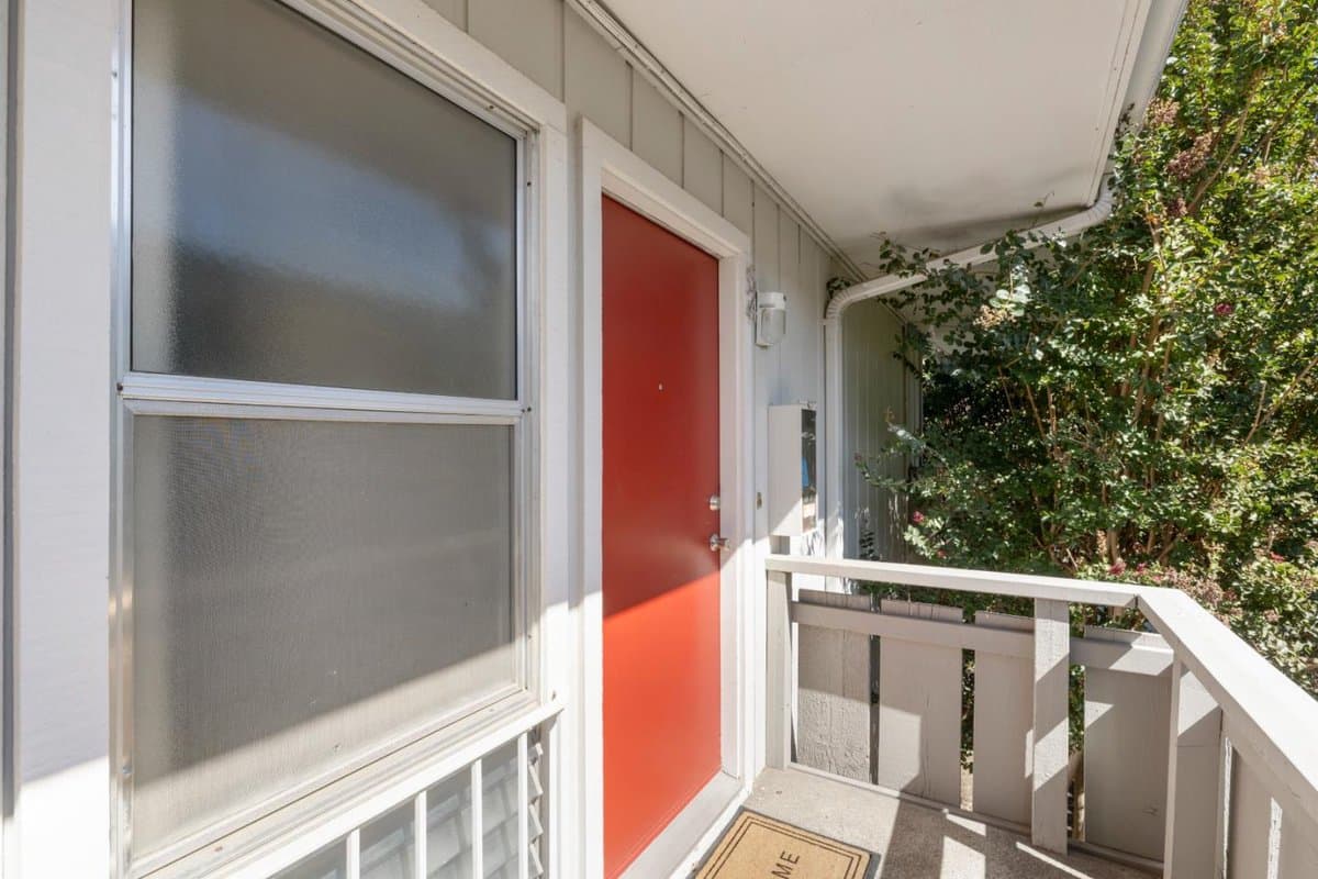 255 South Rengstorff Avenue #56 - Photo 2