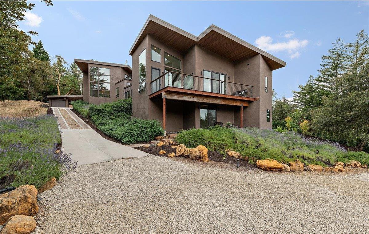 13755 Skyline Boulevard - Photo 1