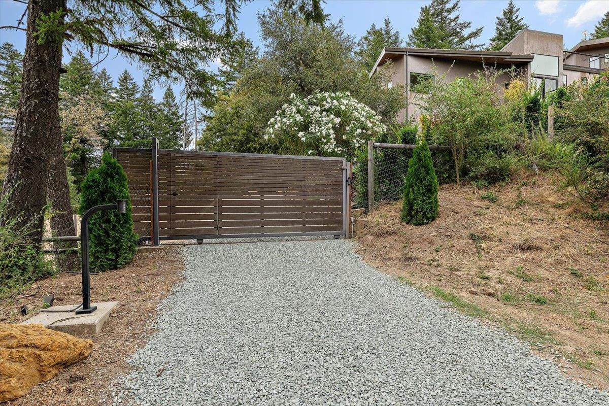 13755 Skyline Boulevard - Photo 4