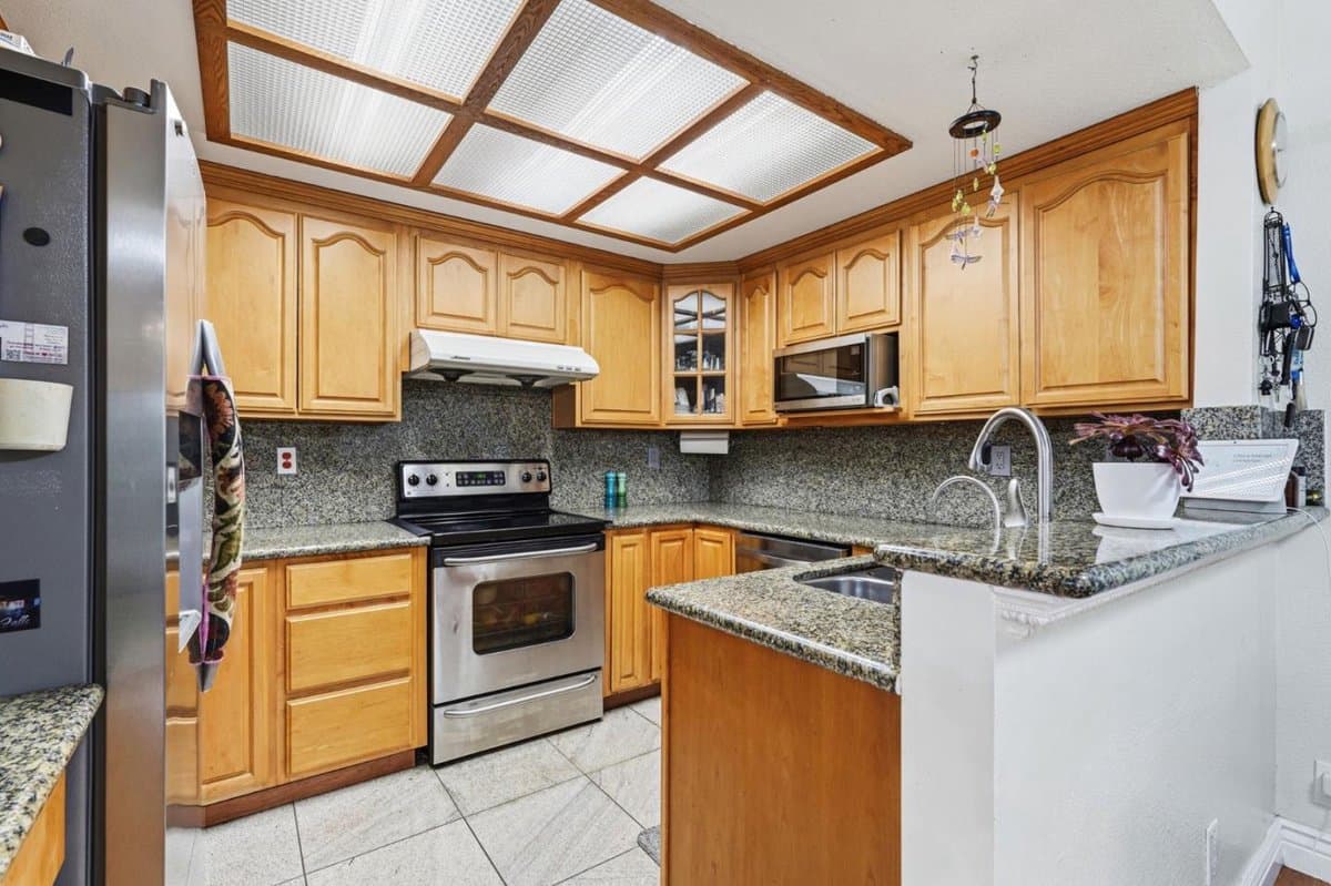 585 Wool Drive - Photo 5