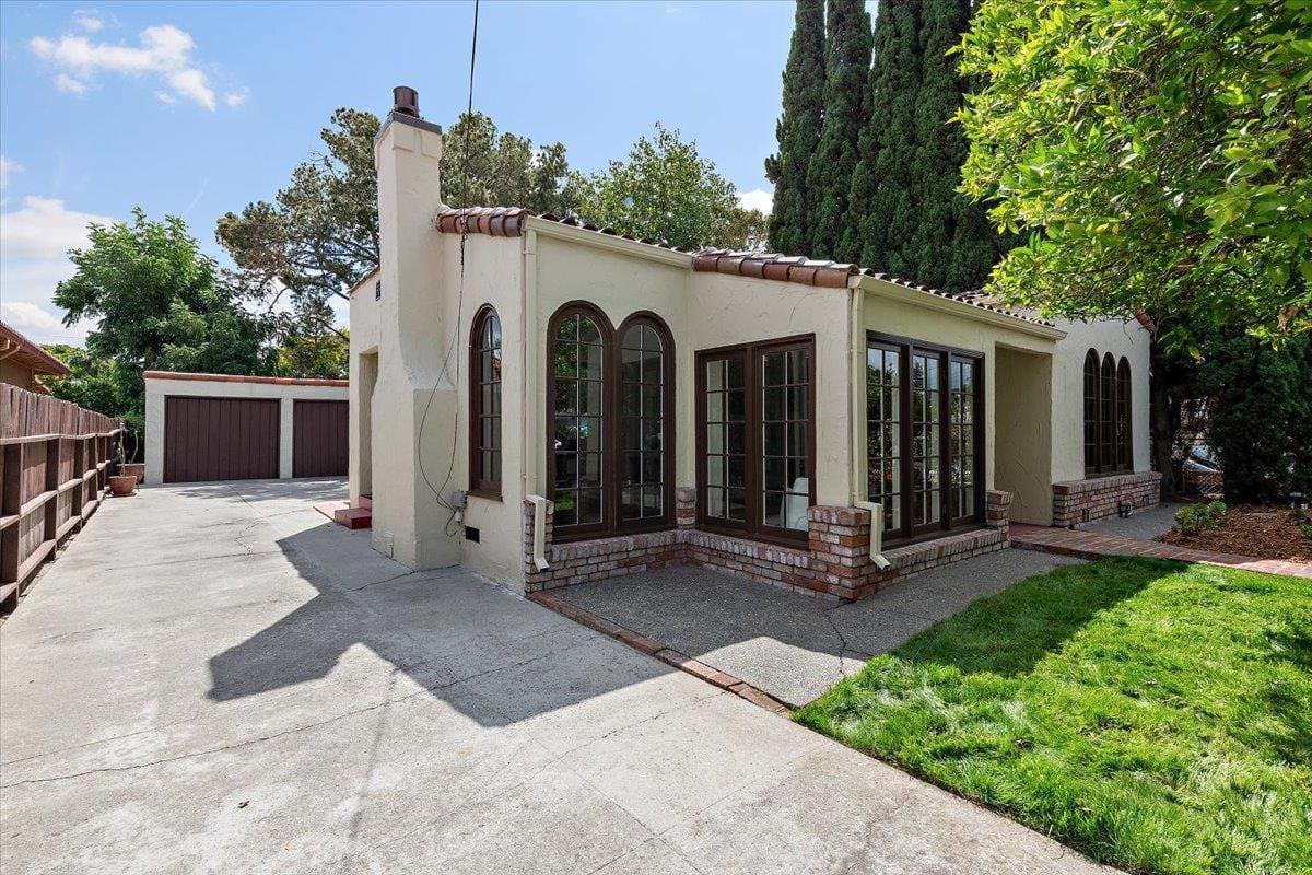 430 5th Avenue - Photo 3
