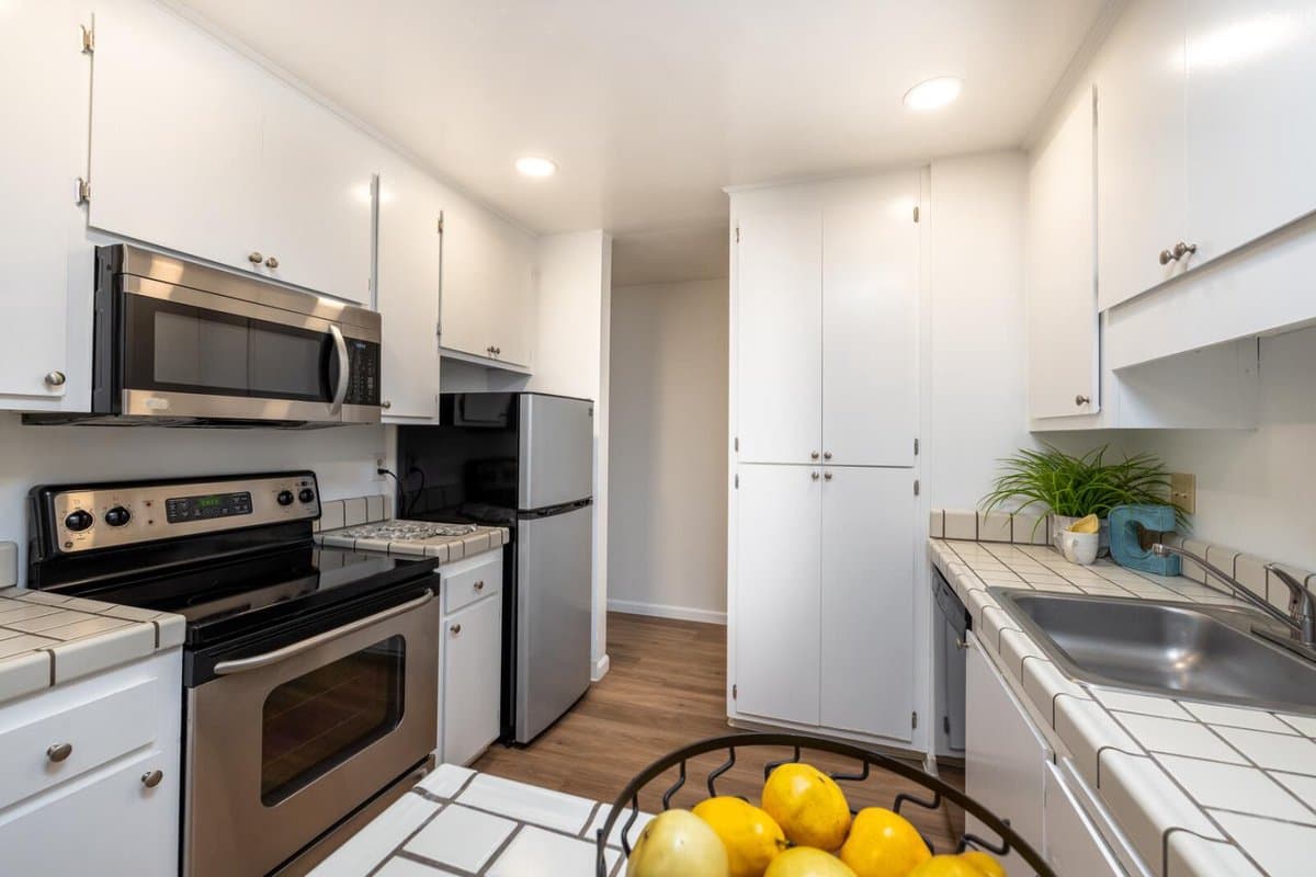 1730 Halford Avenue #355 - Photo 5