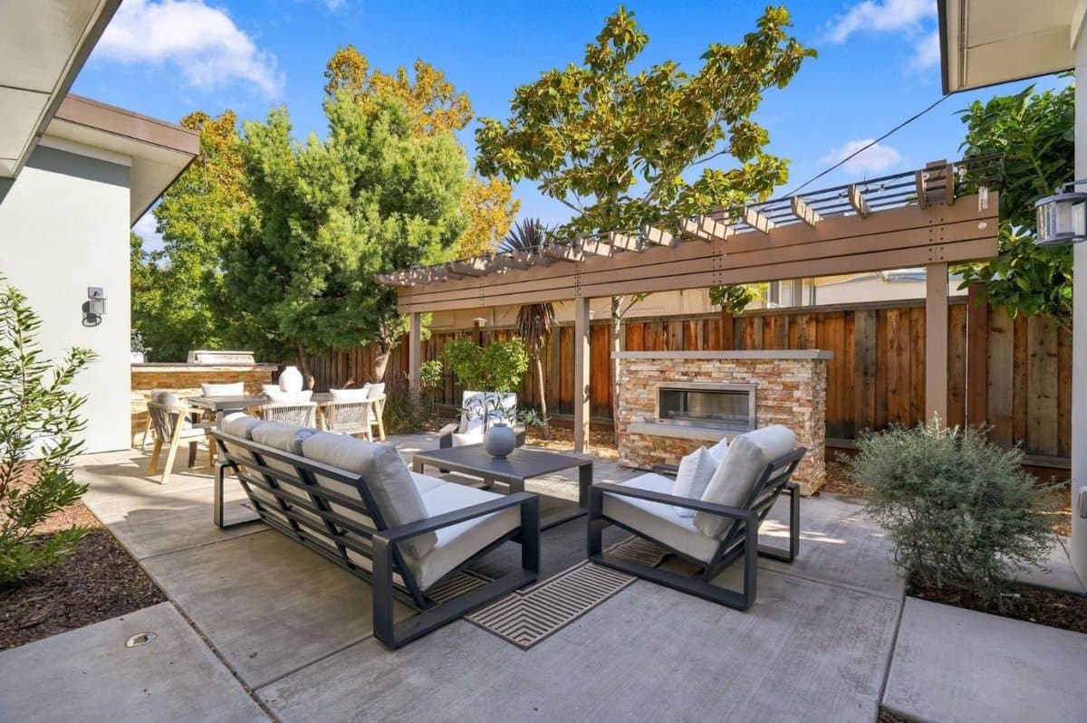 3837 Carlson Court - Photo 2