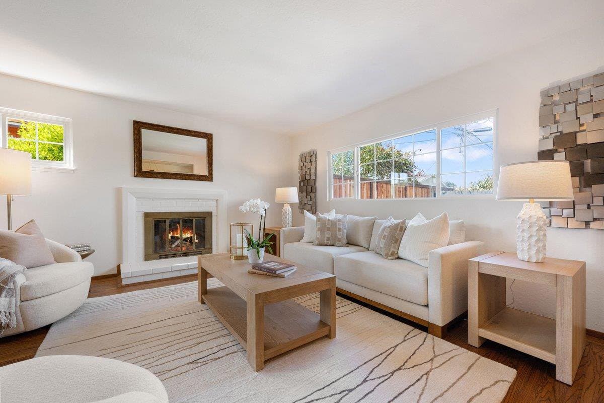 2880 Carmel Drive - Photo 3
