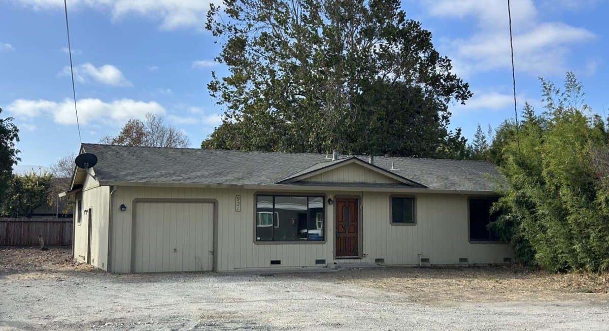 921 Nash Road - Photo 1