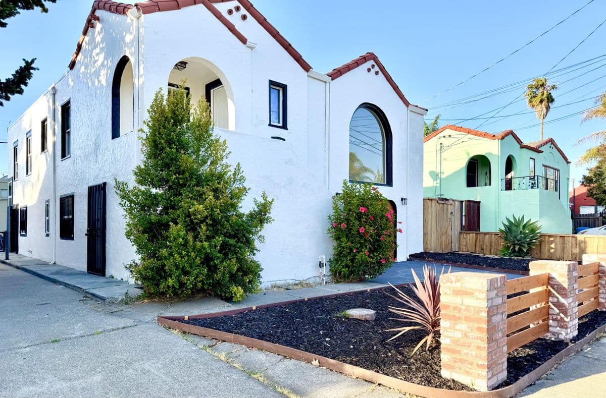1322 Alabama Street - Photo 2