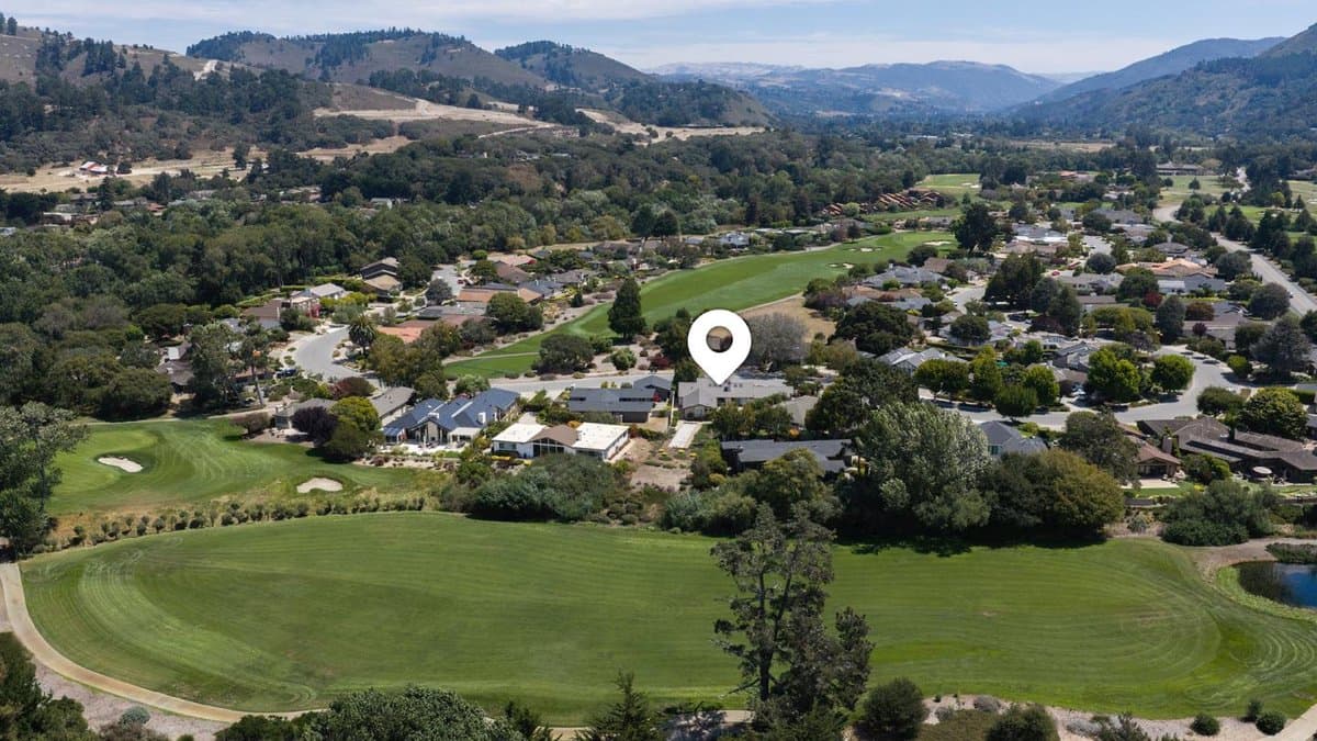 7086 Valley Greens Circle - Photo 2