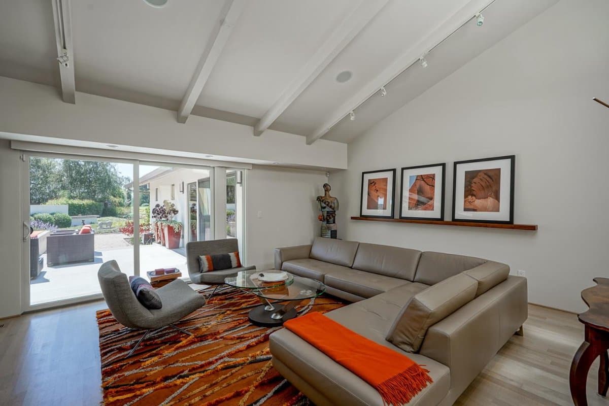 7086 Valley Greens Circle - Photo 5