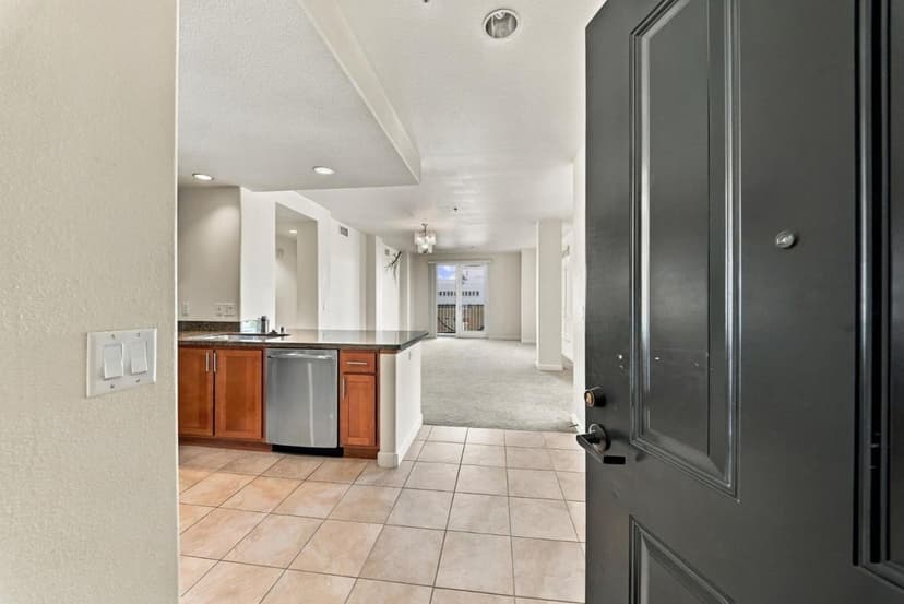 423 7th Street #514 - Photo 1 of 8