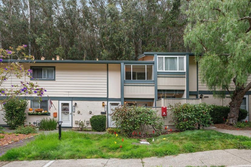1491 Terra Nova Boulevard - Photo 1 of 8