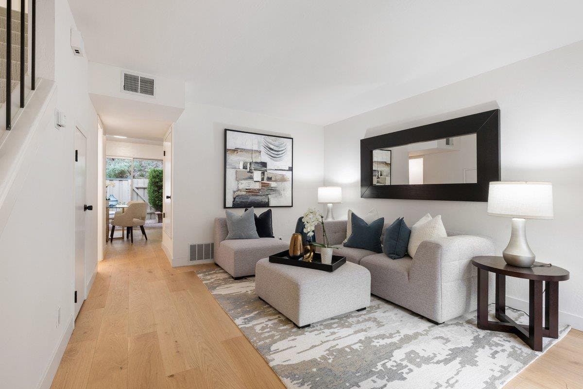 1491 Terra Nova Boulevard - Photo 5