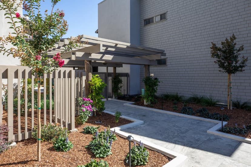 36 Mansion Court - Photo 1 of 8