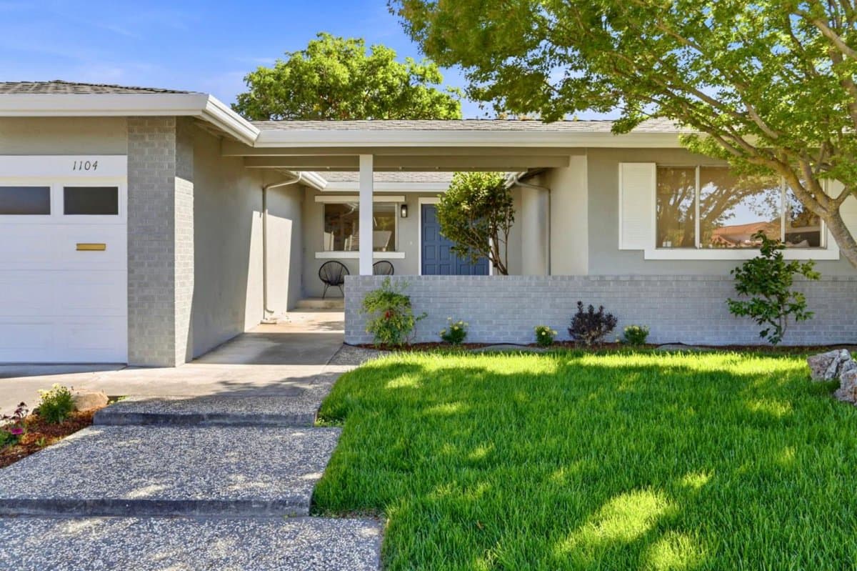1104 Lillick Drive - Photo 4