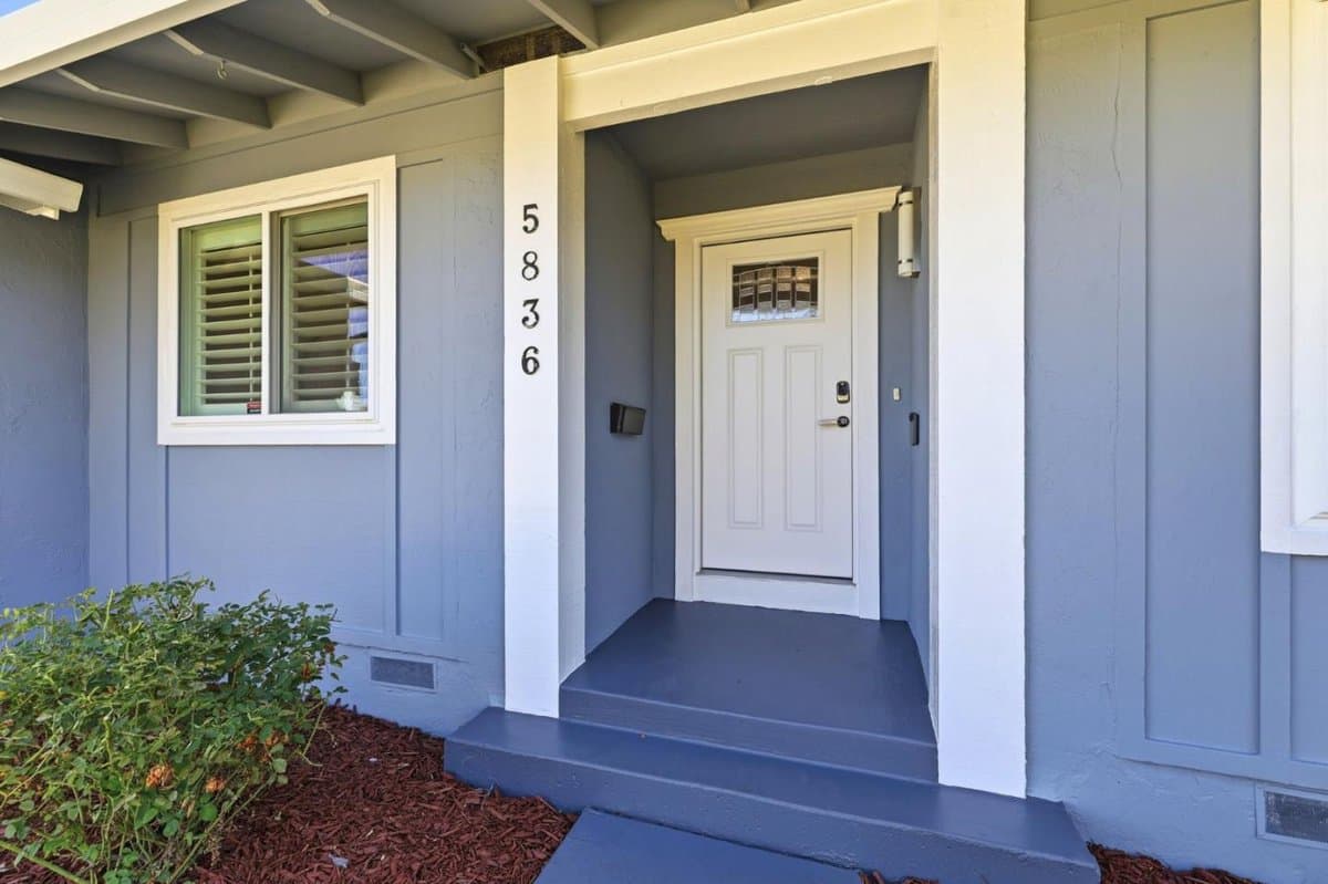 5836 Terrazzo Court - Photo 4