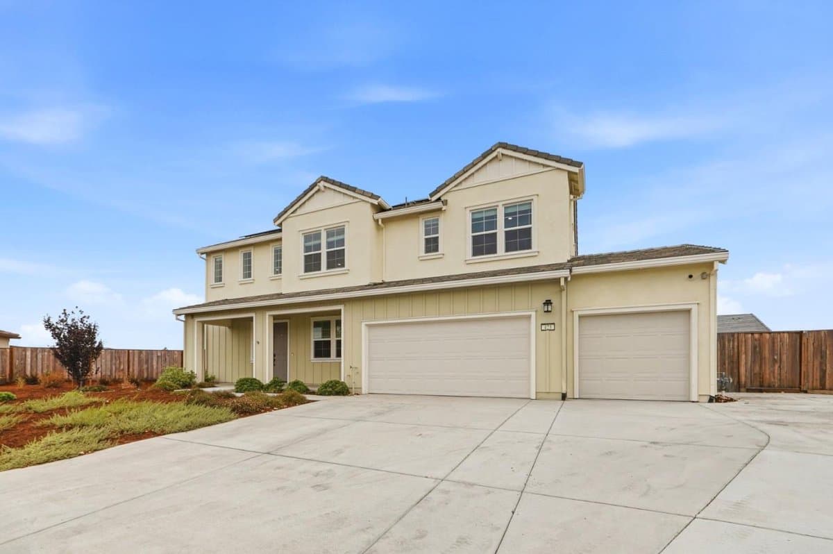 423 Brendan Court - Photo 3