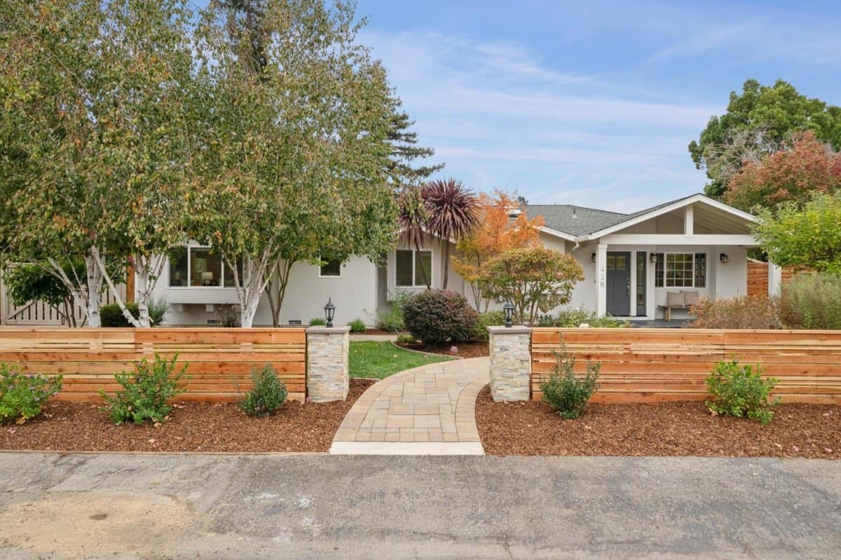 428 Casita Way - Photo 1
