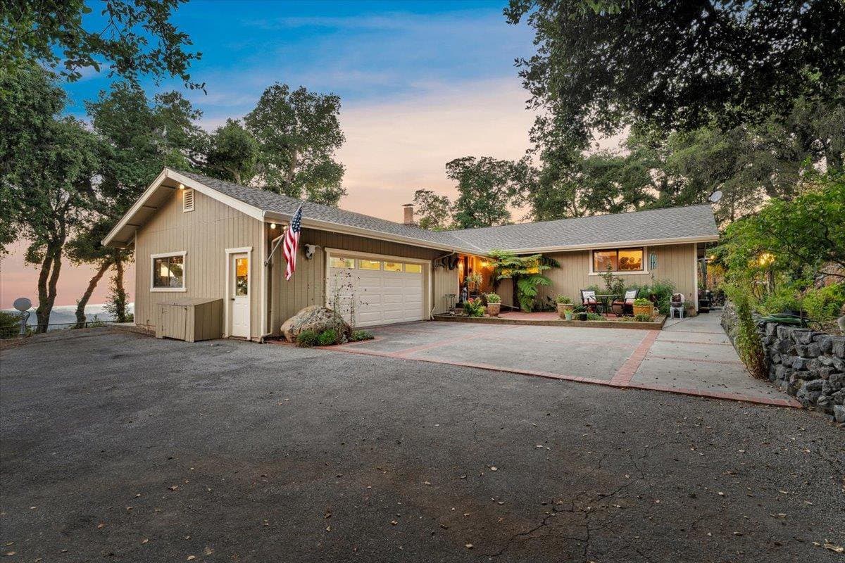 24854 Skyland Road - Photo 2