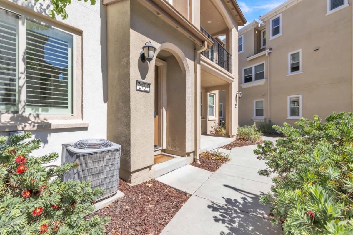2757 Ferrara Circle - Photo 2