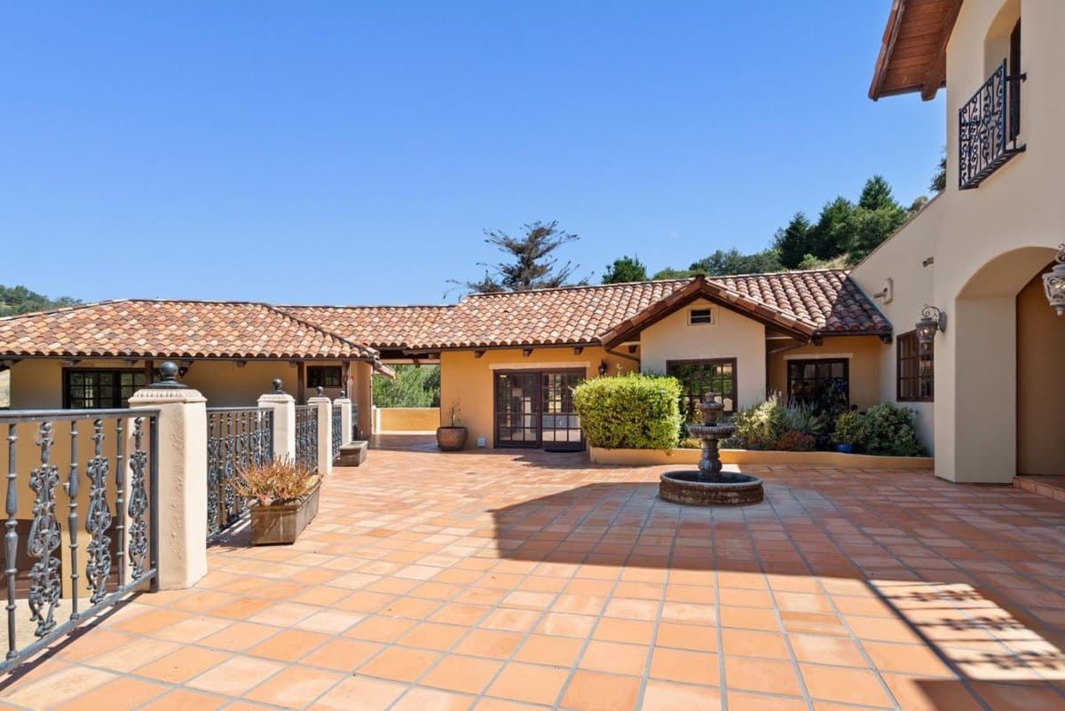 2240 North Rodeo Gulch Road - Photo 3