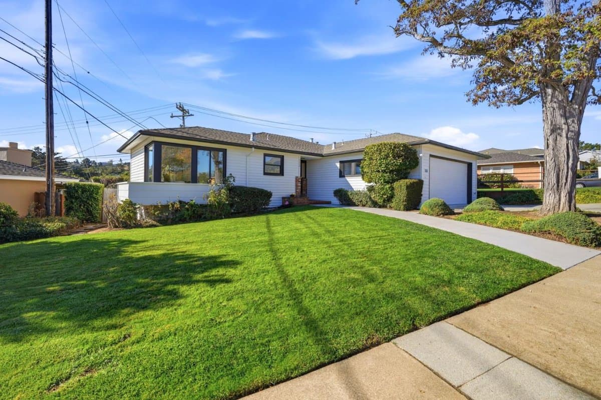 1314 Woodland Drive - Photo 3