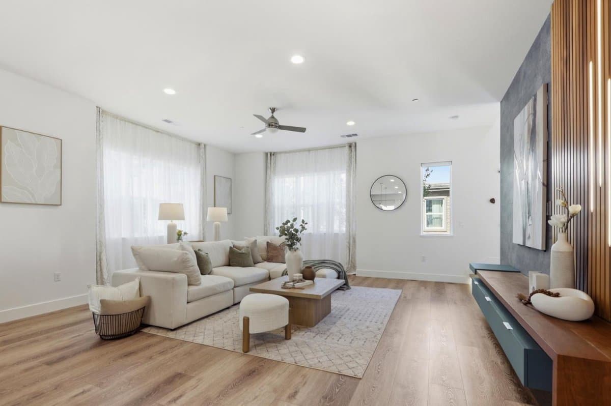 2166 Pastoral Loop - Photo 3