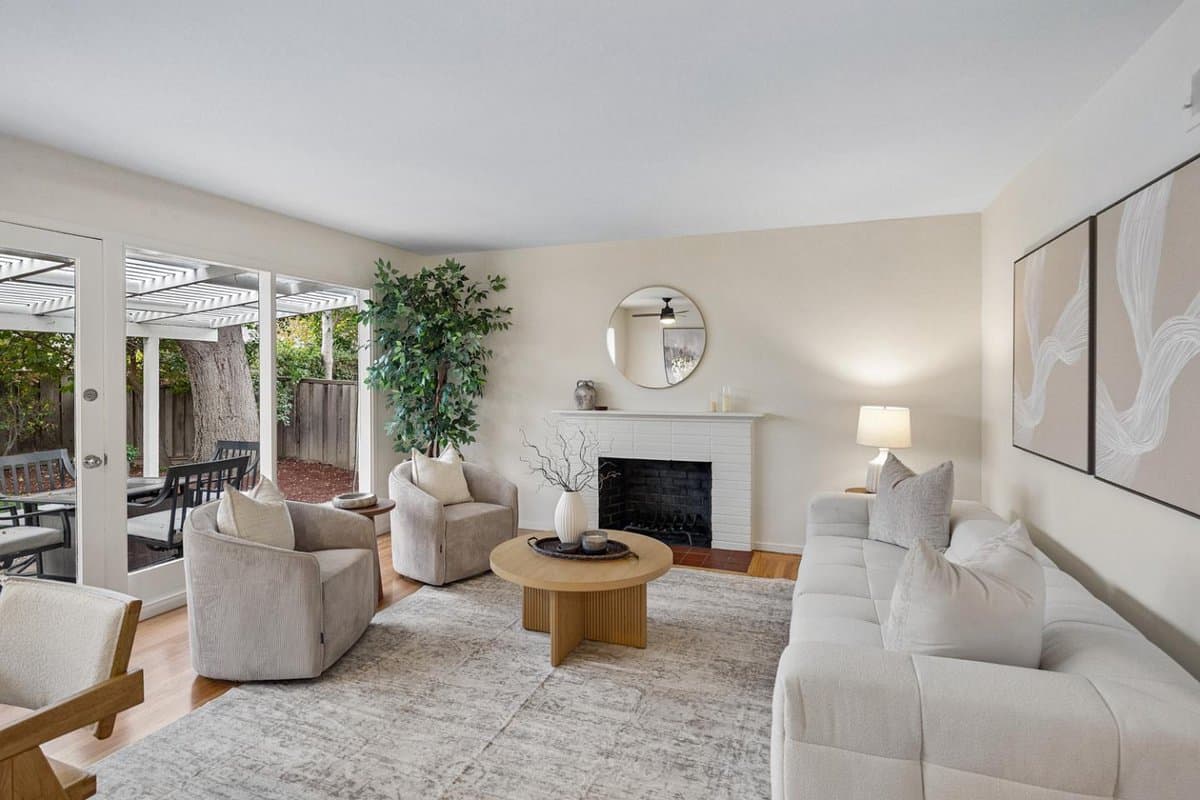 1256 Susan Way - Photo 4