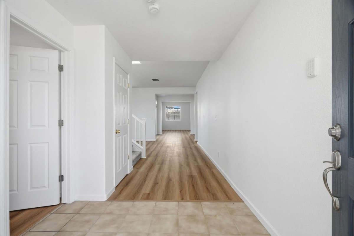 2229 Country Oak Lane - Photo 2